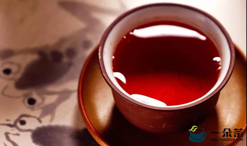 喝茶叶痛风:喝茶是不是能改善痛风？