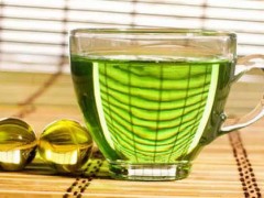喝绿茶可以预防皮肤癌(喝绿茶对皮肤)