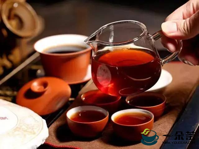 普洱茶的最佳伴侣：紫砂壶(普洱茶的最佳饮用期)