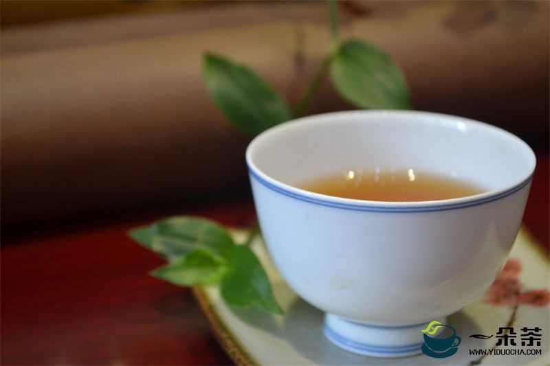 中国茶界顶级茶痴：茶道的最高境界，是人茶合一