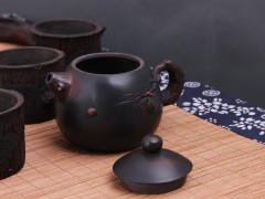 紫陶说：建水紫陶从哪些方面影响着泡茶？(建水紫陶泡茶的特点)