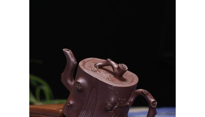 紫砂壶是茶具更是艺术品，该怎么欣赏？(紫砂壶是怎样的)
