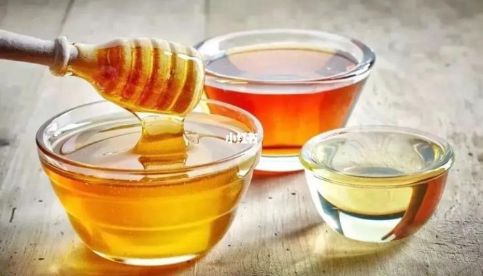 茶和蜂蜜一起喝什么好处？(茶和蜂蜜一起喝什么好处呢)