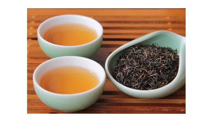 辨别优质、劣质红茶(辨别优质,劣质红茶和绿茶)